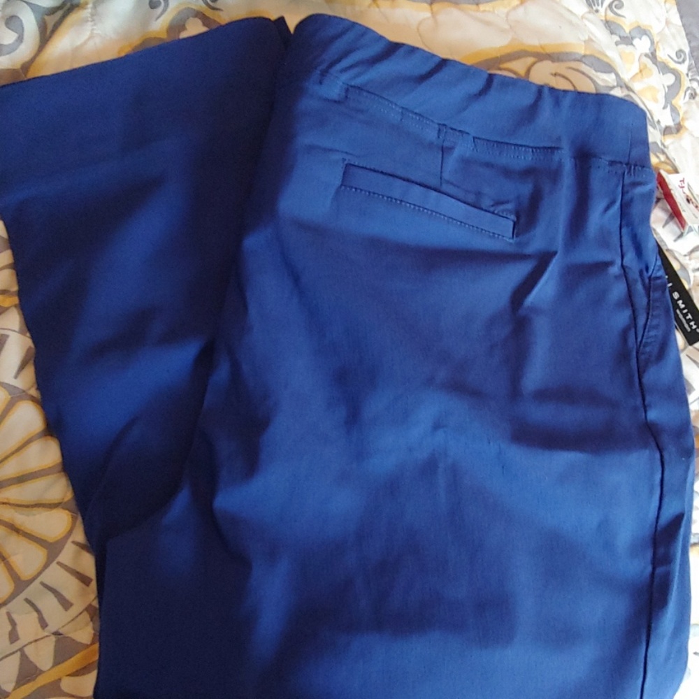 Capri Pants NWT